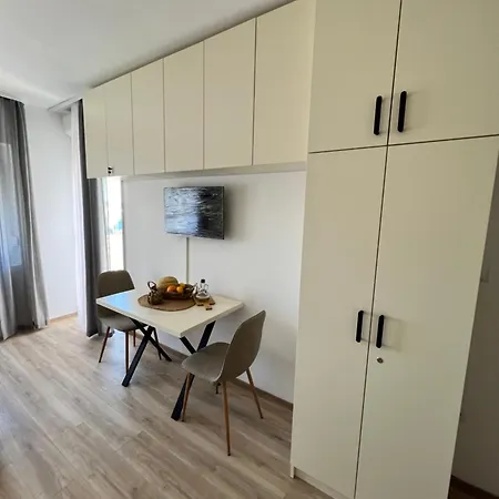 Marina Mirage Apartment Sukosan